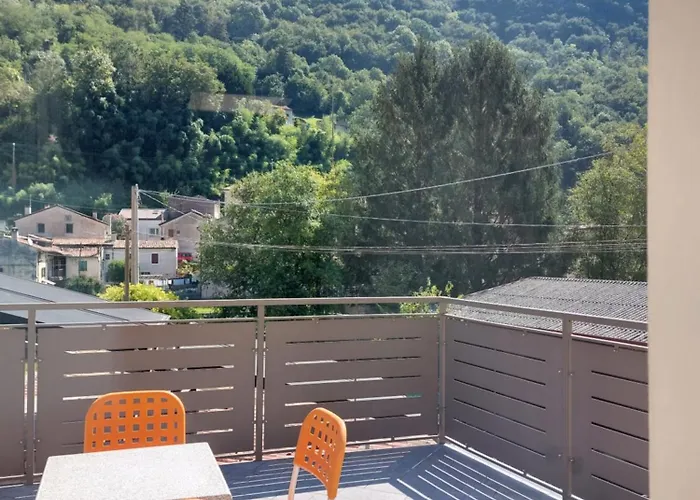 Augusta アパート